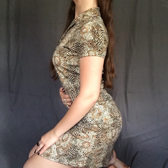 Mossimo Supply Co. Dresses & Skirts - 🐍Y2K Snake Print Button Dress 🐍